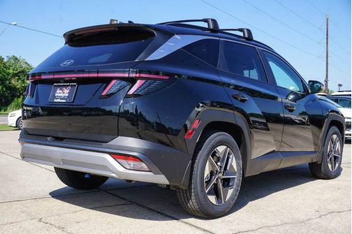 Phantom Black 2026 Hyundai TUCSON SEL Premium