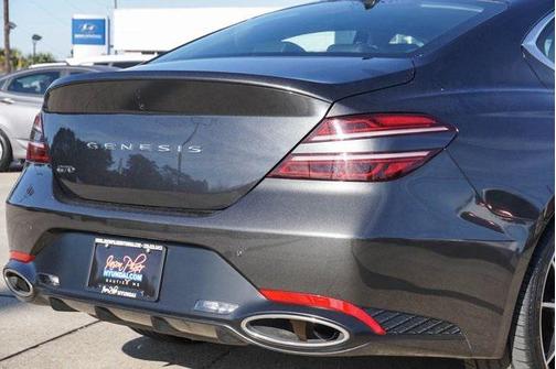 2025 Genesis G70 2.5T