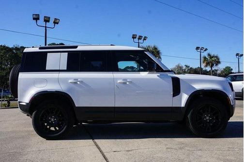 2025 Land Rover Defender S