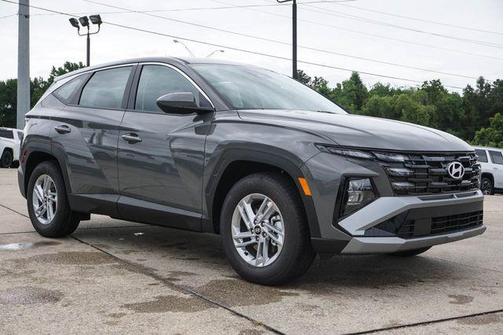 Hampton Gray 2026 Hyundai TUCSON SE
