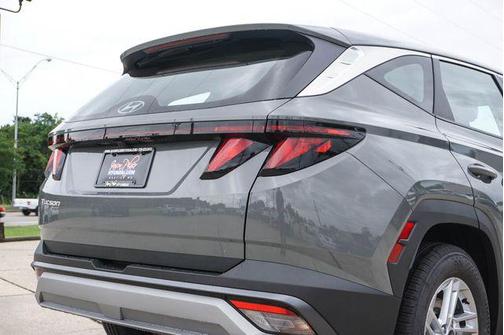 Hampton Gray 2026 Hyundai TUCSON SE
