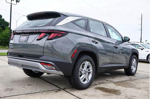 Hampton Gray 2026 Hyundai TUCSON SE