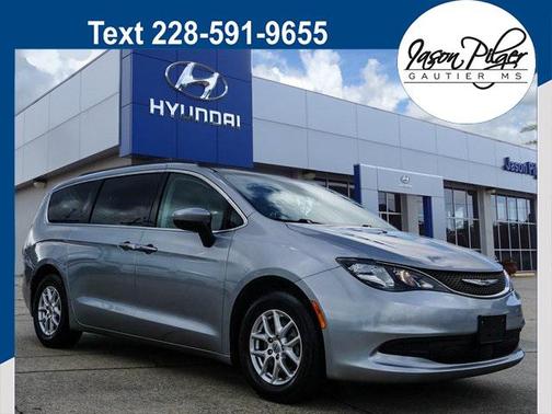 2021 Chrysler Voyager LXI