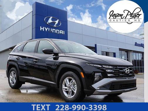 Phantom Black 2026 Hyundai TUCSON SE