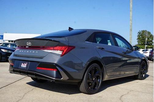 2026 Hyundai ELANTRA Sport