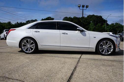 Crystal White Tricoat 2016 Cadillac CT6 3.6L Platinum