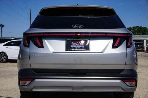 Shimmering Silver 2026 Hyundai TUCSON SEL Premium