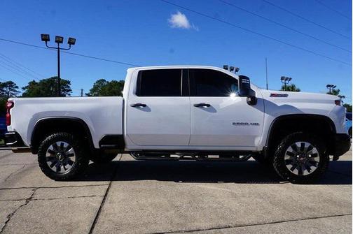 2024 Chevrolet Silverado 2500 Custom