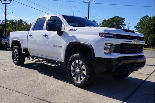 2024 Chevrolet Silverado 2500 Custom