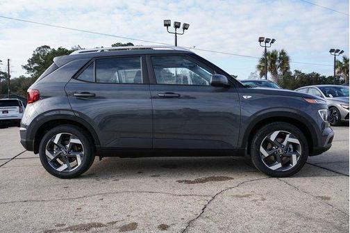 Ecotronic Gray 2026 Hyundai VENUE SEL