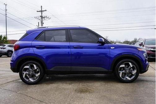 2025 Hyundai VENUE Limited