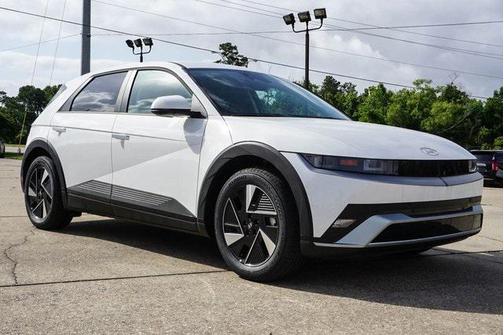 2025 Hyundai IONIQ 5 SE