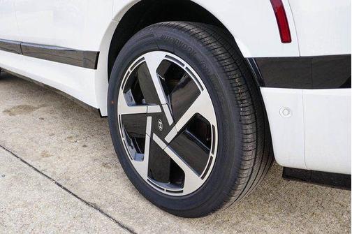 2026 Hyundai IONIQ 9 Performance Calligraphy