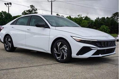 2025 Hyundai ELANTRA Sport