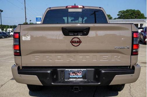 2023 Nissan Frontier PRO-X