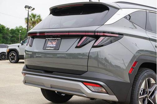 Hampton Gray 2026 Hyundai TUCSON SEL Premium