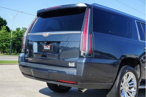 2019 Cadillac Escalade ESV Premium Luxury