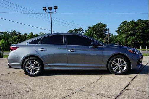 2018 Hyundai SONATA SEL