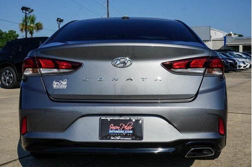 2018 Hyundai SONATA SEL