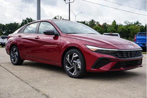 2025 Hyundai ELANTRA Sport