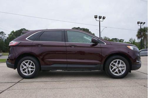 Burgundy 2024 Ford Edge SEL
