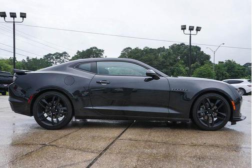 Panther Black Metallic Tintcoat 2024 Chevrolet Camaro 1LT