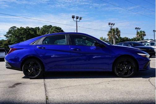 2026 Hyundai ELANTRA Sport