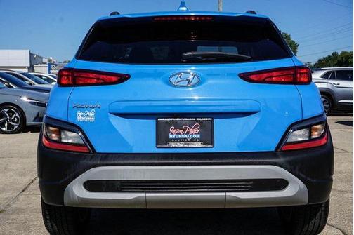 2022 Hyundai KONA SEL