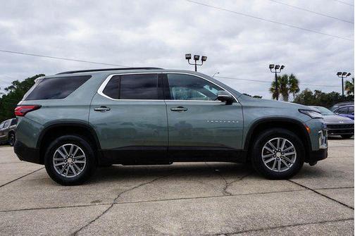 2022 Chevrolet Traverse LT