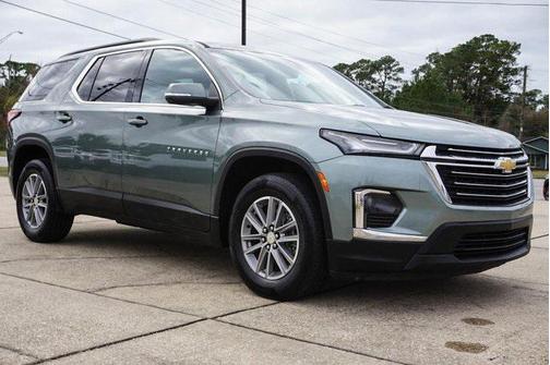 2022 Chevrolet Traverse LT