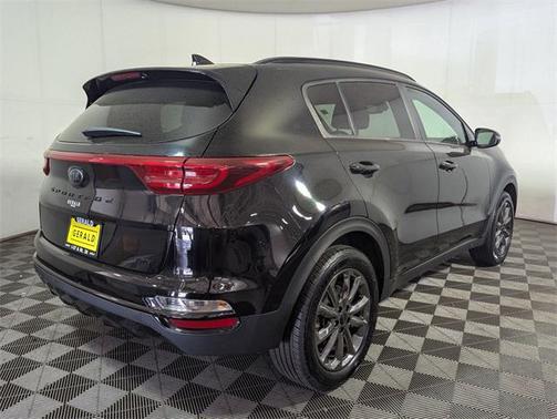 2022 Kia Sportage S