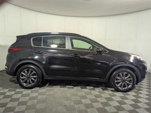 2022 Kia Sportage S