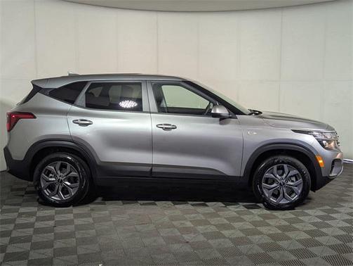 2024 Kia Seltos LX