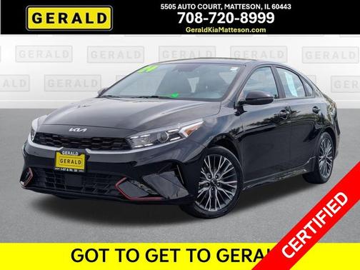 Aurora Black 2024 Kia Forte GT-Line
