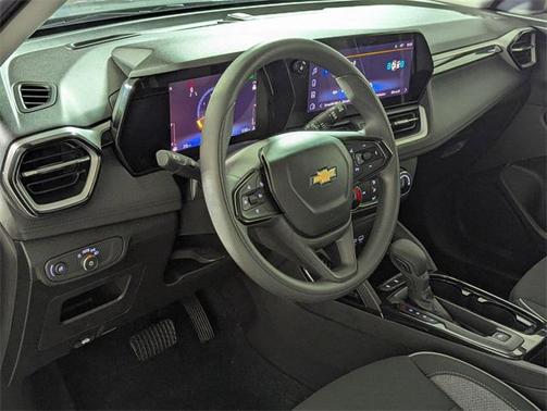 2025 Chevrolet Trailblazer LS