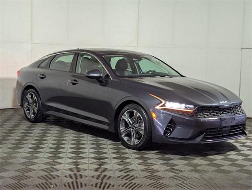 2022 Kia K5 EX