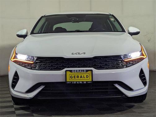 2022 Kia K5 LXS