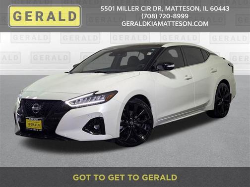 2022 Nissan Maxima SR Xtronic CVT