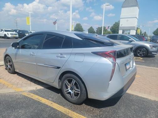2016 Toyota Prius Two