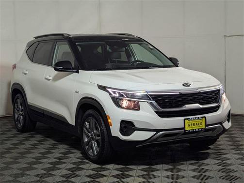 2021 Kia Seltos S