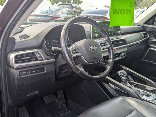 Sangria 2021 Kia Telluride S