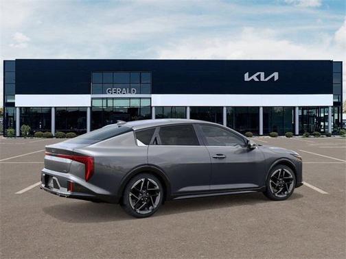 2025 Kia K4 GT-Line