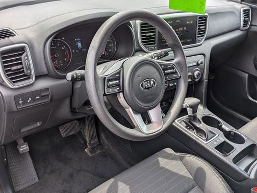 Black Cherry 2021 Kia Sportage LX