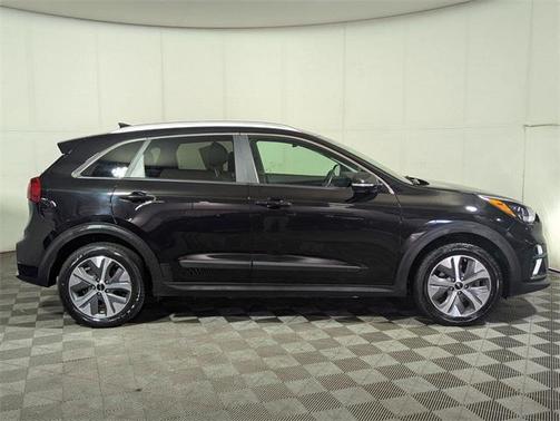 2022 Kia Niro EV EX