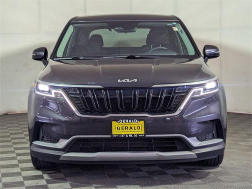 2022 Kia Carnival LXS