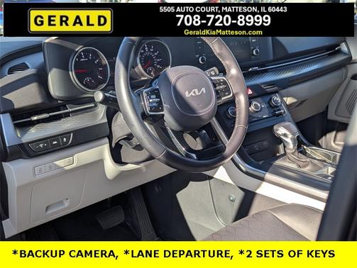 2024 Kia Carnival LX