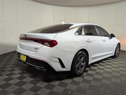 2021 Kia K5 LXS