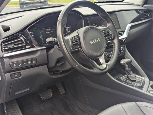 2022 Kia Niro Touring