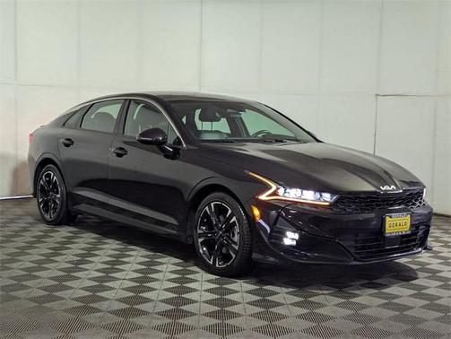 2022 Kia K5 GT-Line