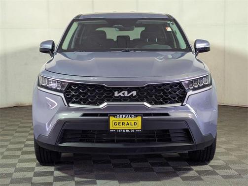 2022 Kia Sorento LX